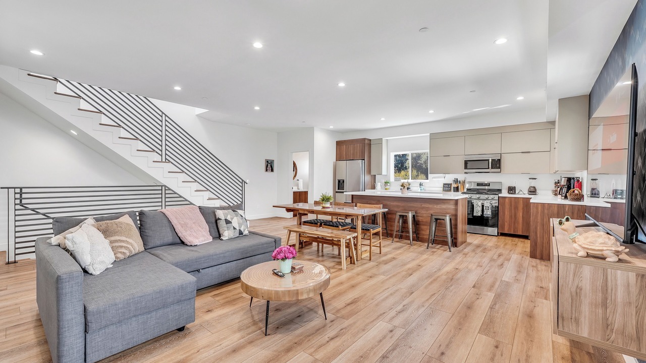 Photo of Bedroom in Sherman Oaks