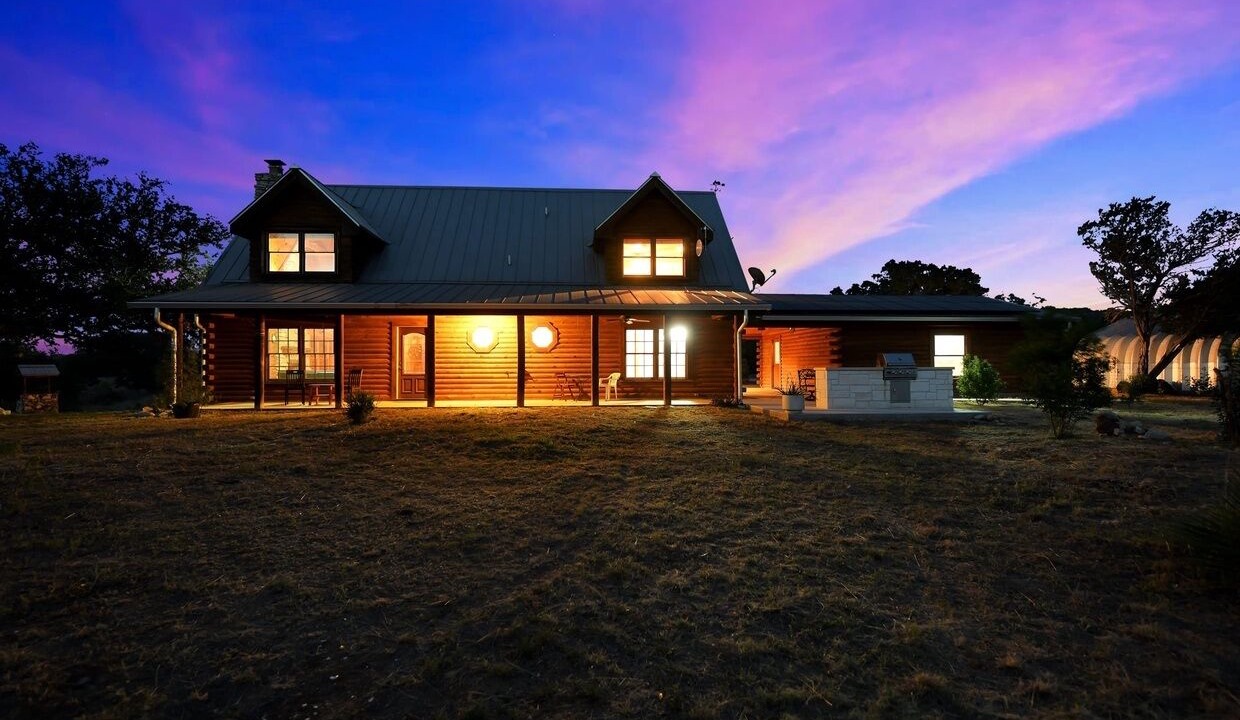 Photo of Outdoor in Burnet