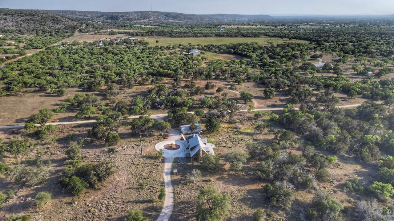 Photo of Outdoor in Burnet