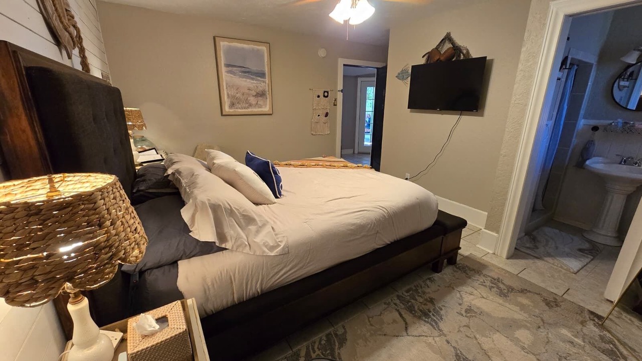 Photo of Bedroom in Seymour