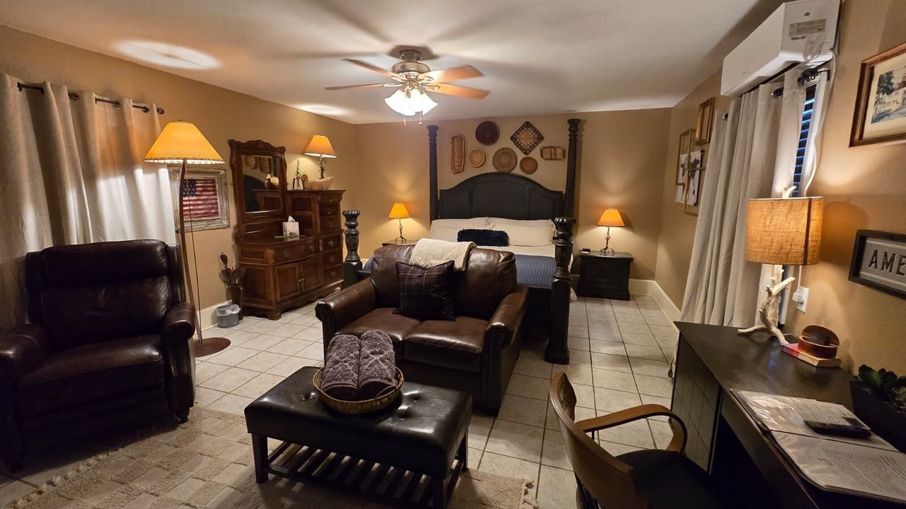 Photo of Bedroom in Seymour
