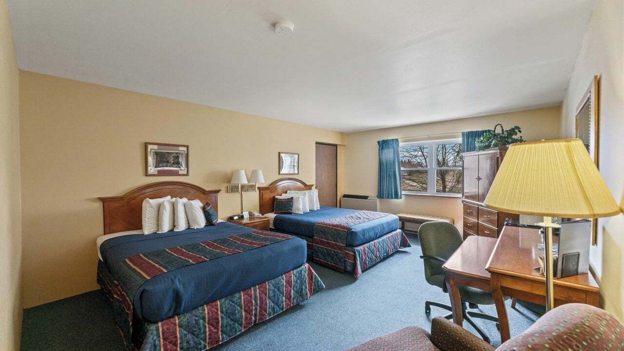 Photo of Bedroom in Iron Ridge