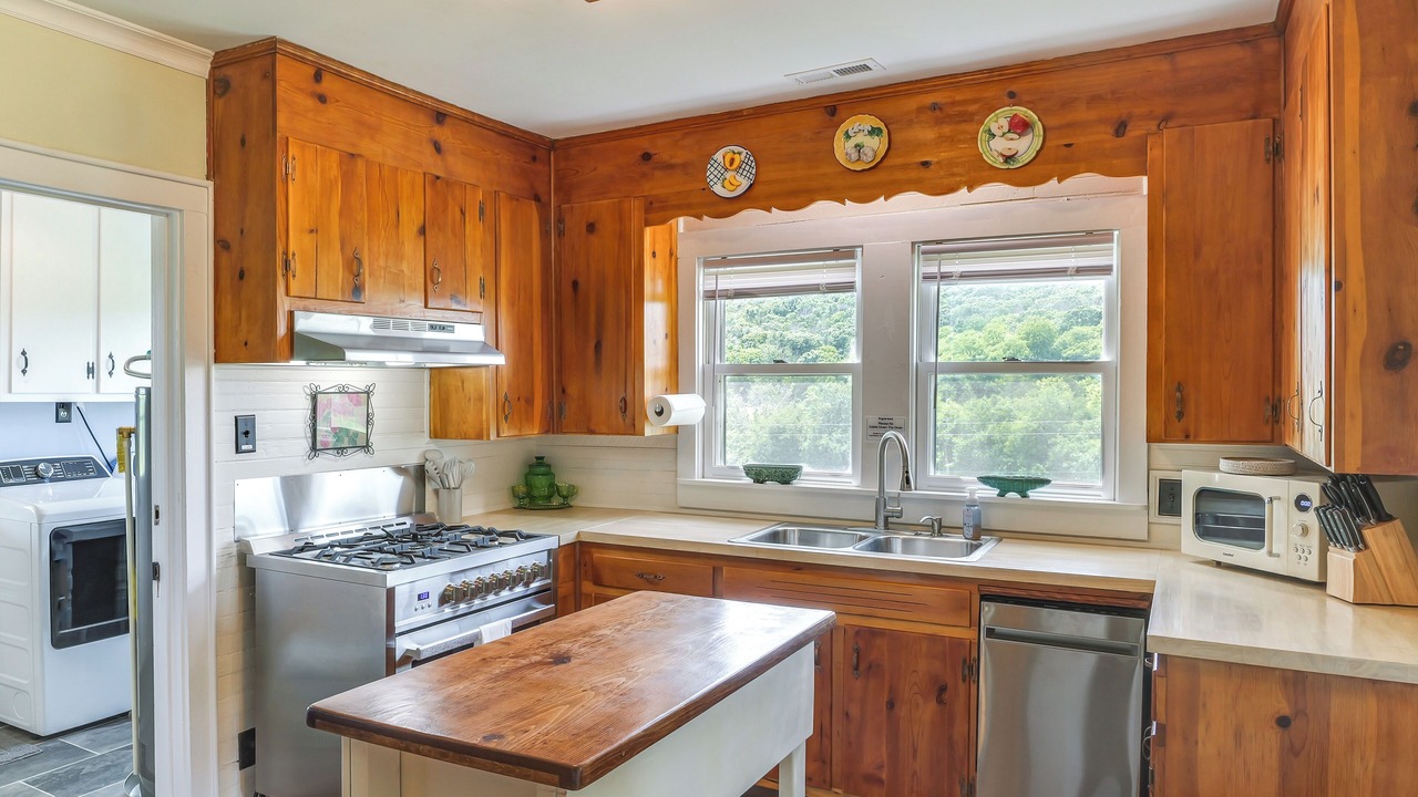 Photo of Kitchen in Rutherford County