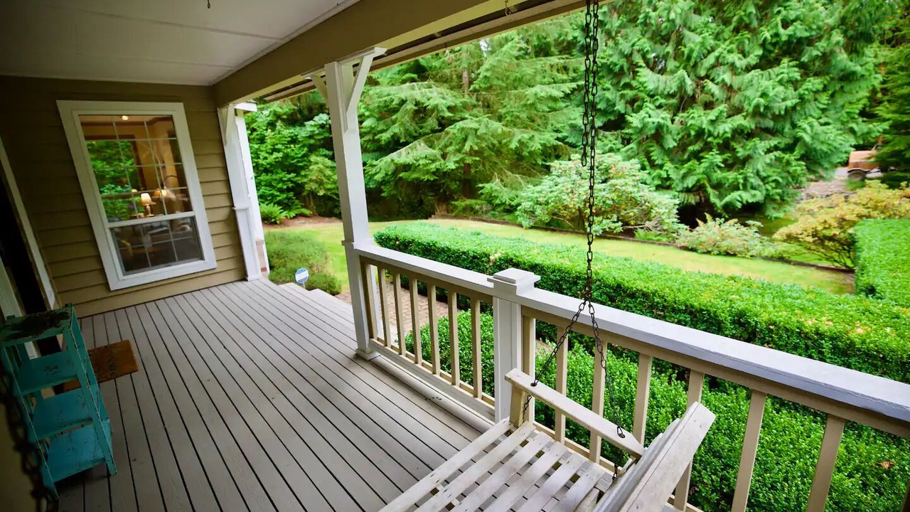 Photo of Outdoor in Cottage Lake