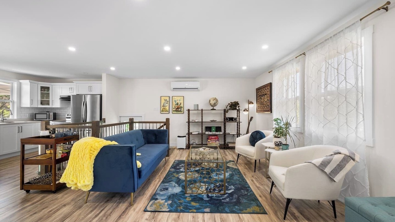 Photo of Others in Prospect Bay