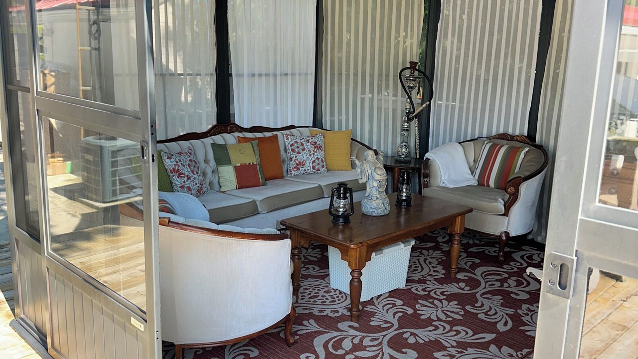 Photo of Patio Balcony in Central Frontenac