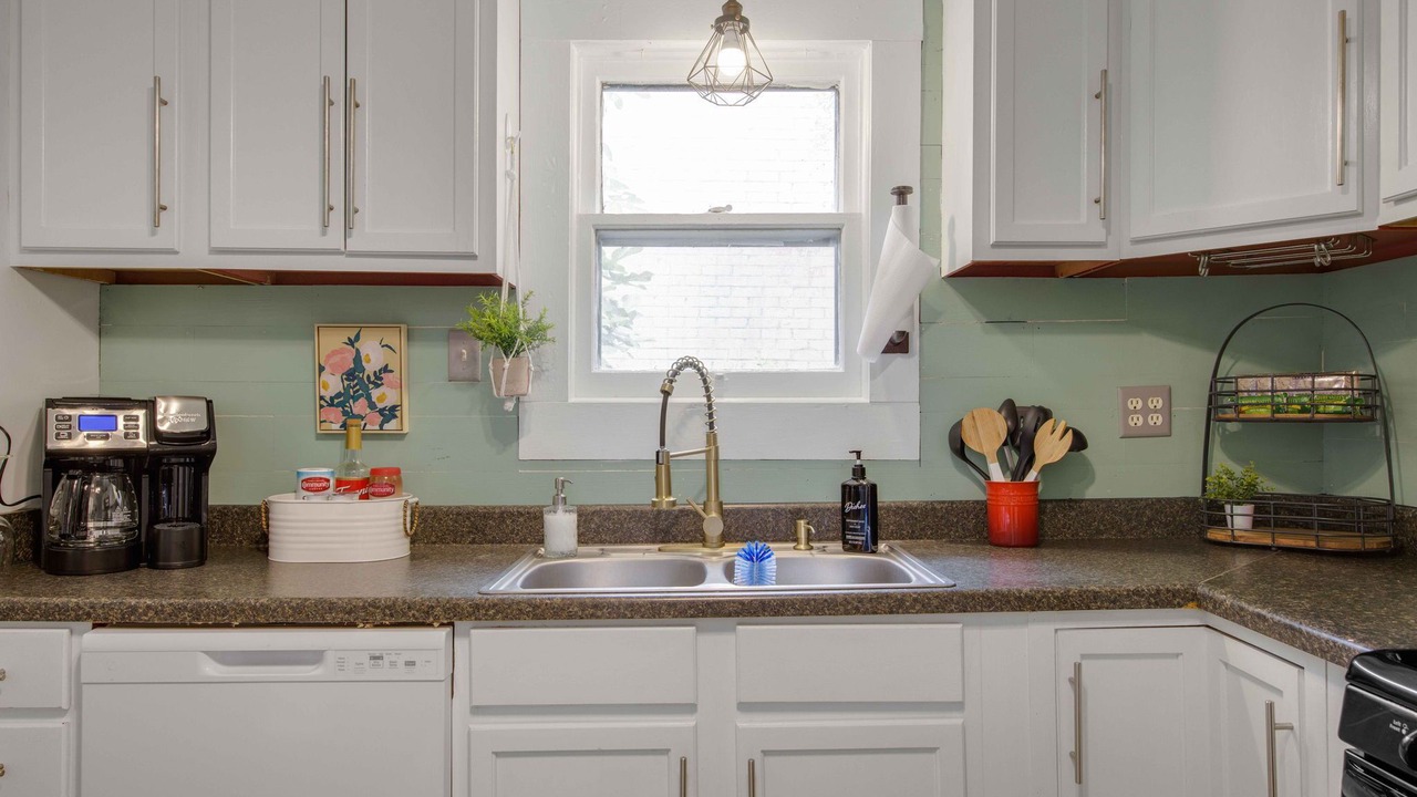Photo of Kitchen in Freetown - Port Rico