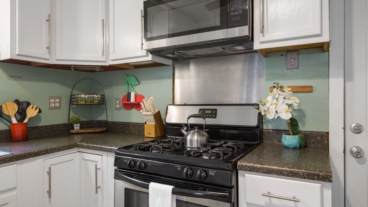 Photo of Kitchen in Freetown - Port Rico