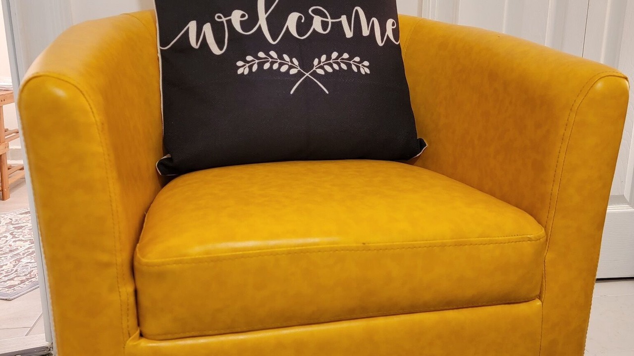 Photo of Livingroom in West Roxbury