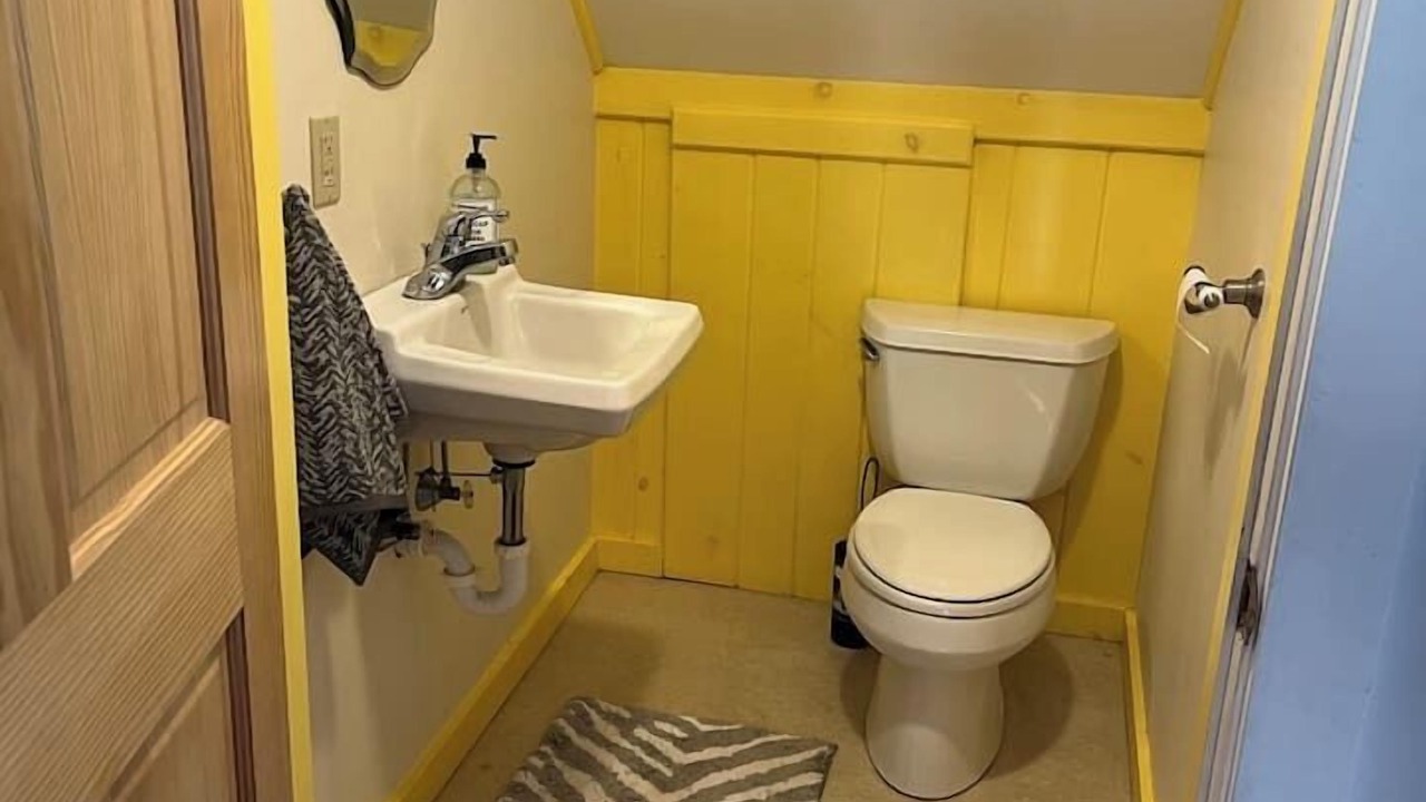 Photo of Bathroom in Rumney