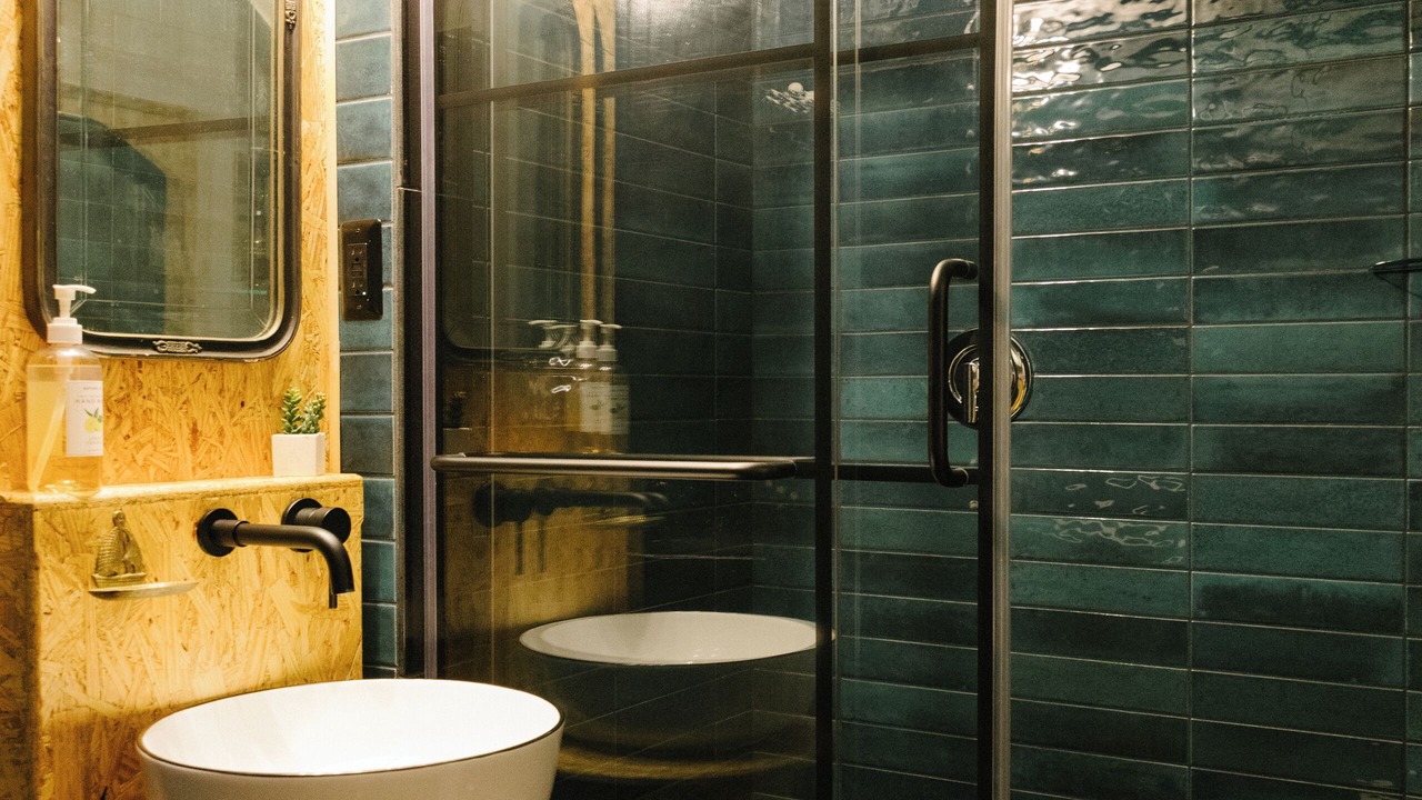 Photo of Bathroom in Old Mystic