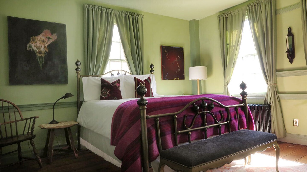 Photo of Bedroom in Old Mystic