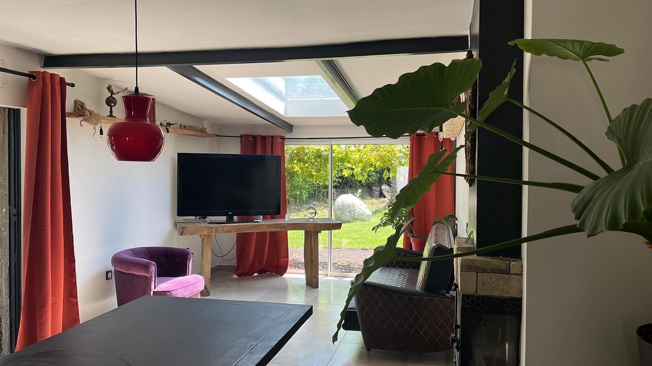 Photo of Livingroom in Jonquieres