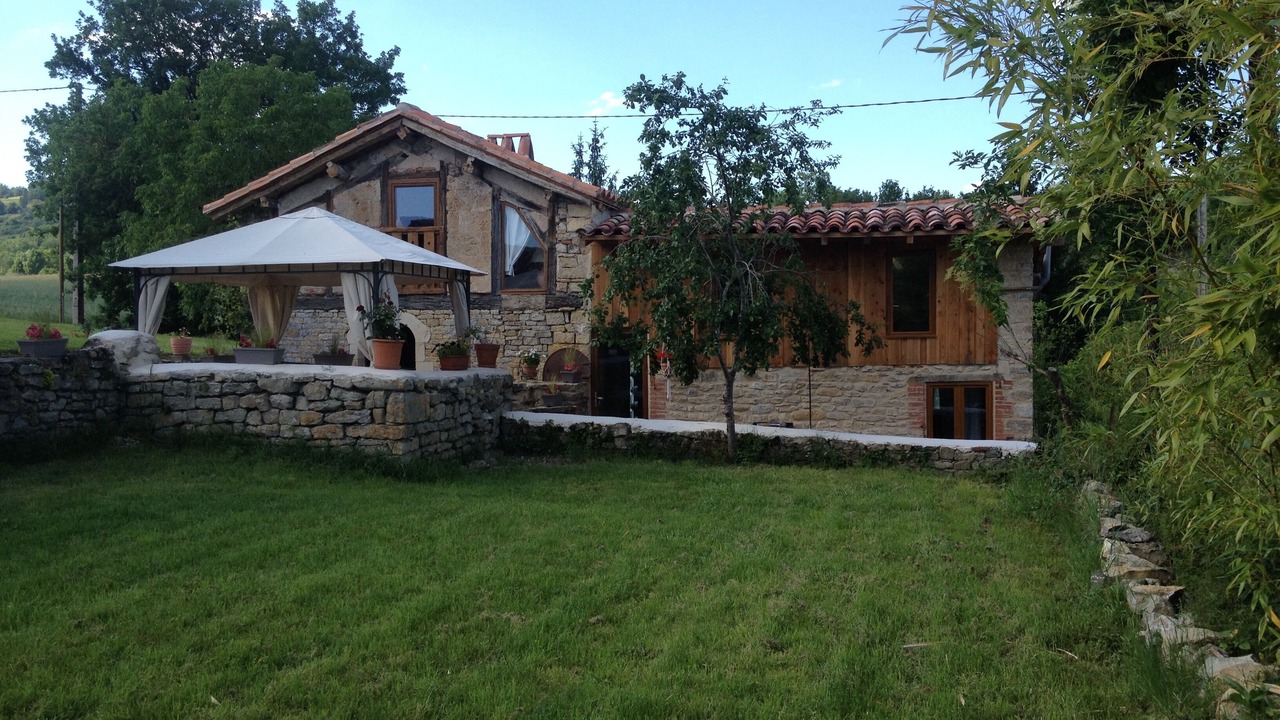 Photo of Outdoor in Varen