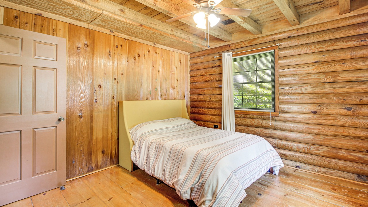 Photo of Others in Fleming