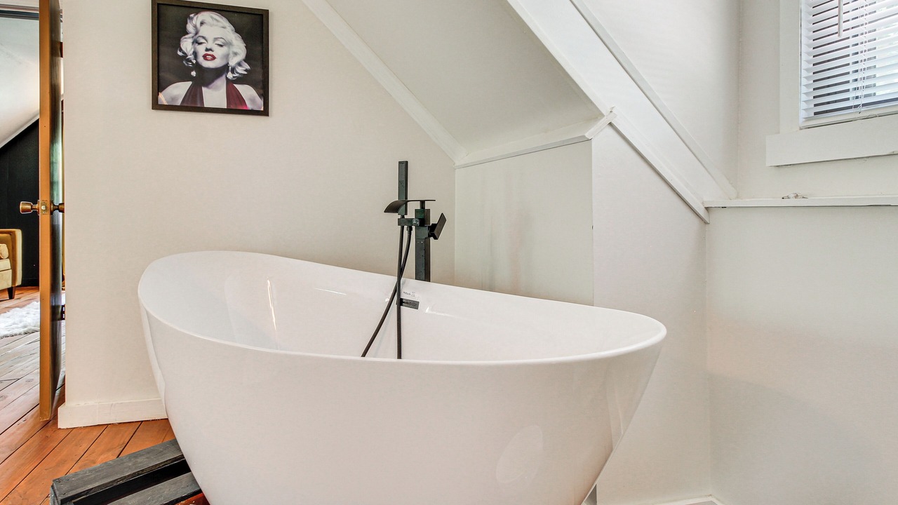 Photo of Others in Fleming