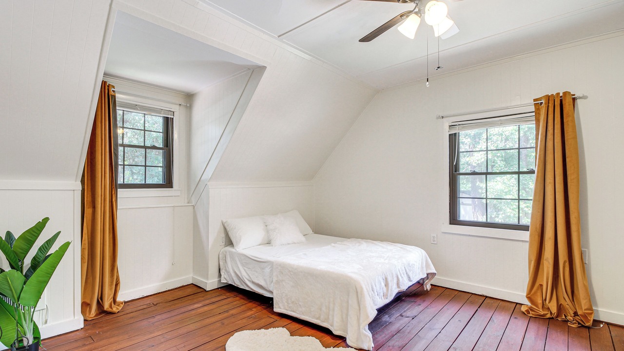 Photo of Others in Fleming