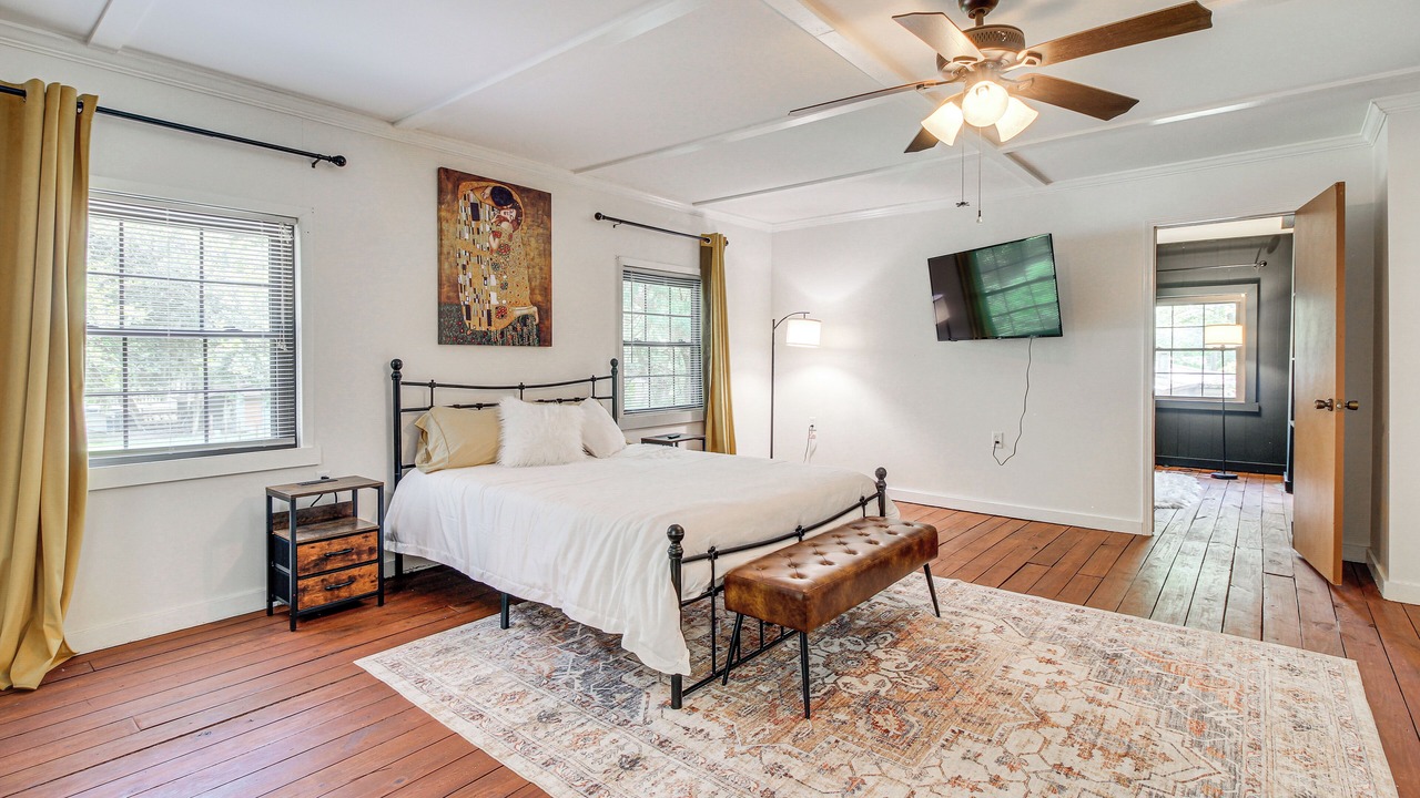 Photo of Others in Fleming