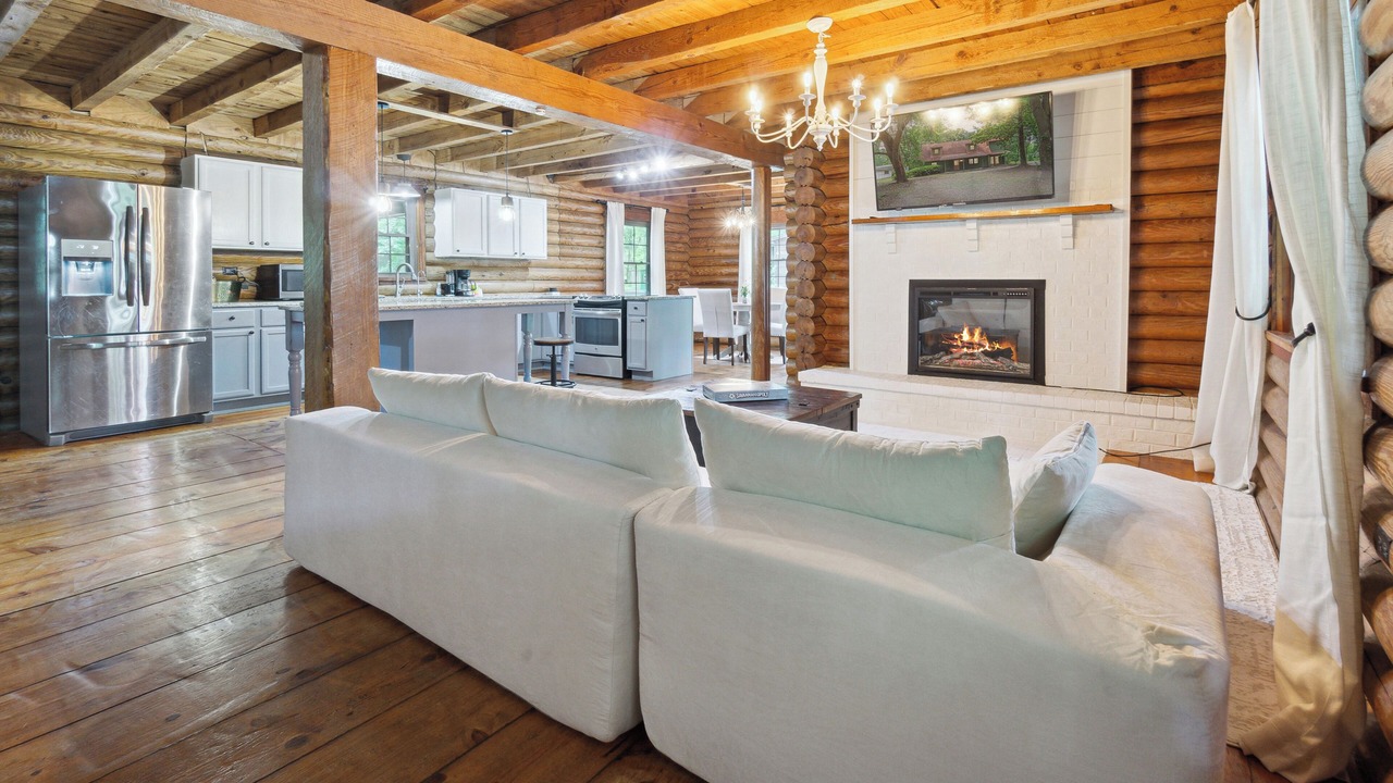 Photo of Livingroom in Fleming