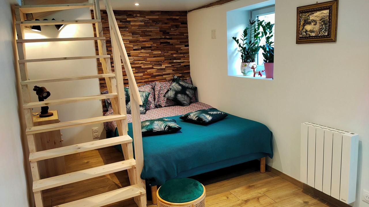 Photo of Others in Montbard