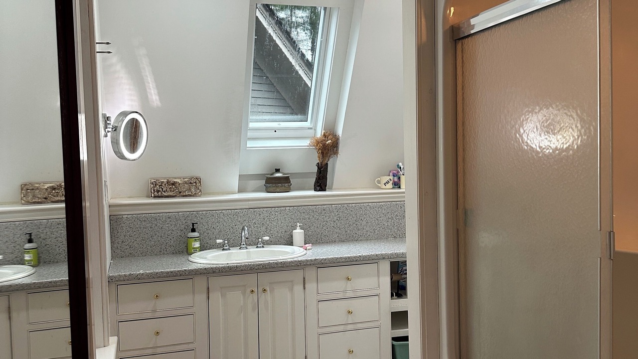 Photo of Others in Sutton