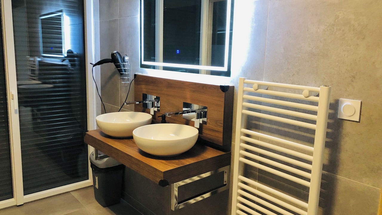 Photo of Others in Prenois