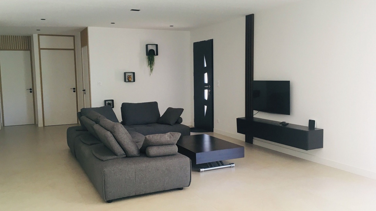 Photo of Others in Prenois