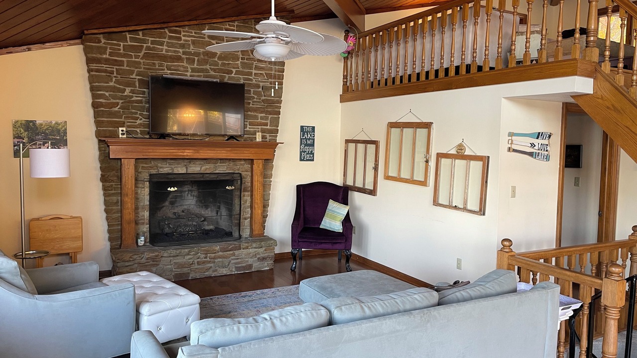 Photo of Livingroom in Princes Lakes