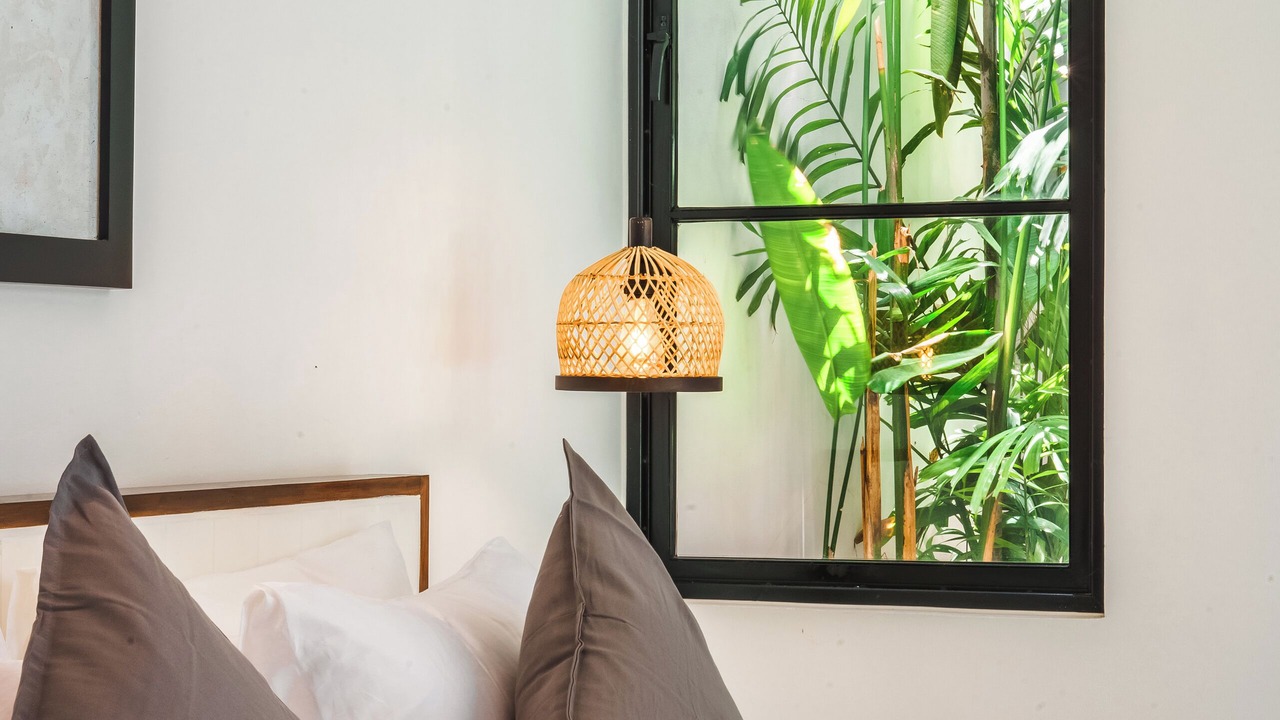 Photo of Others in Sunset Road