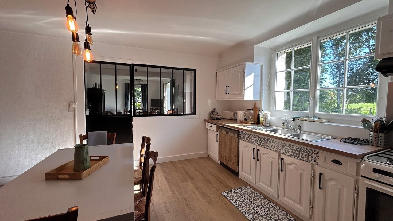 Photo of Kitchen in Sadroc