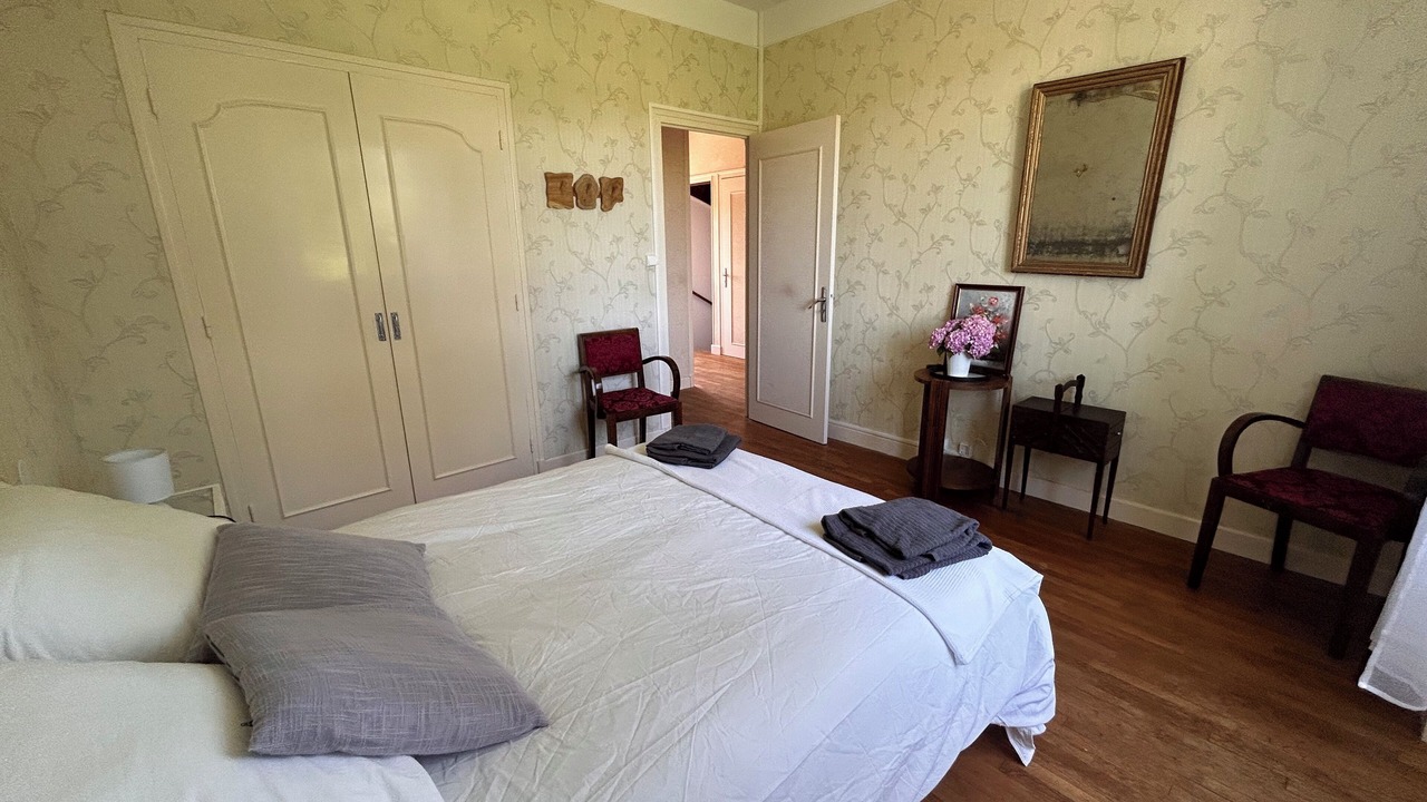 Photo of Others in Sadroc