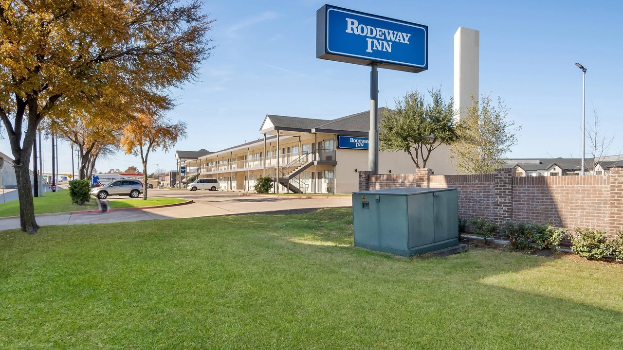 Photo of Outdoor in Garland