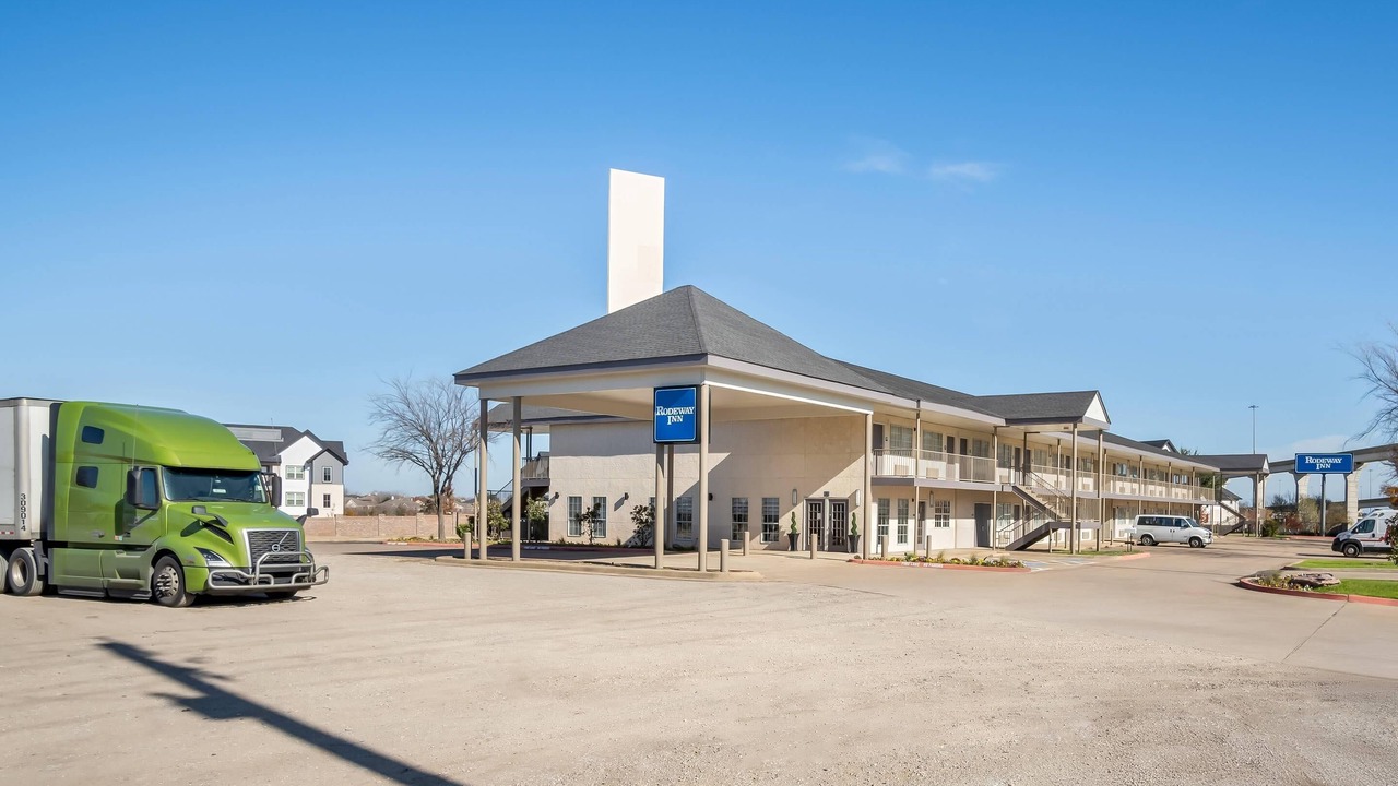 Photo of Outdoor in Garland