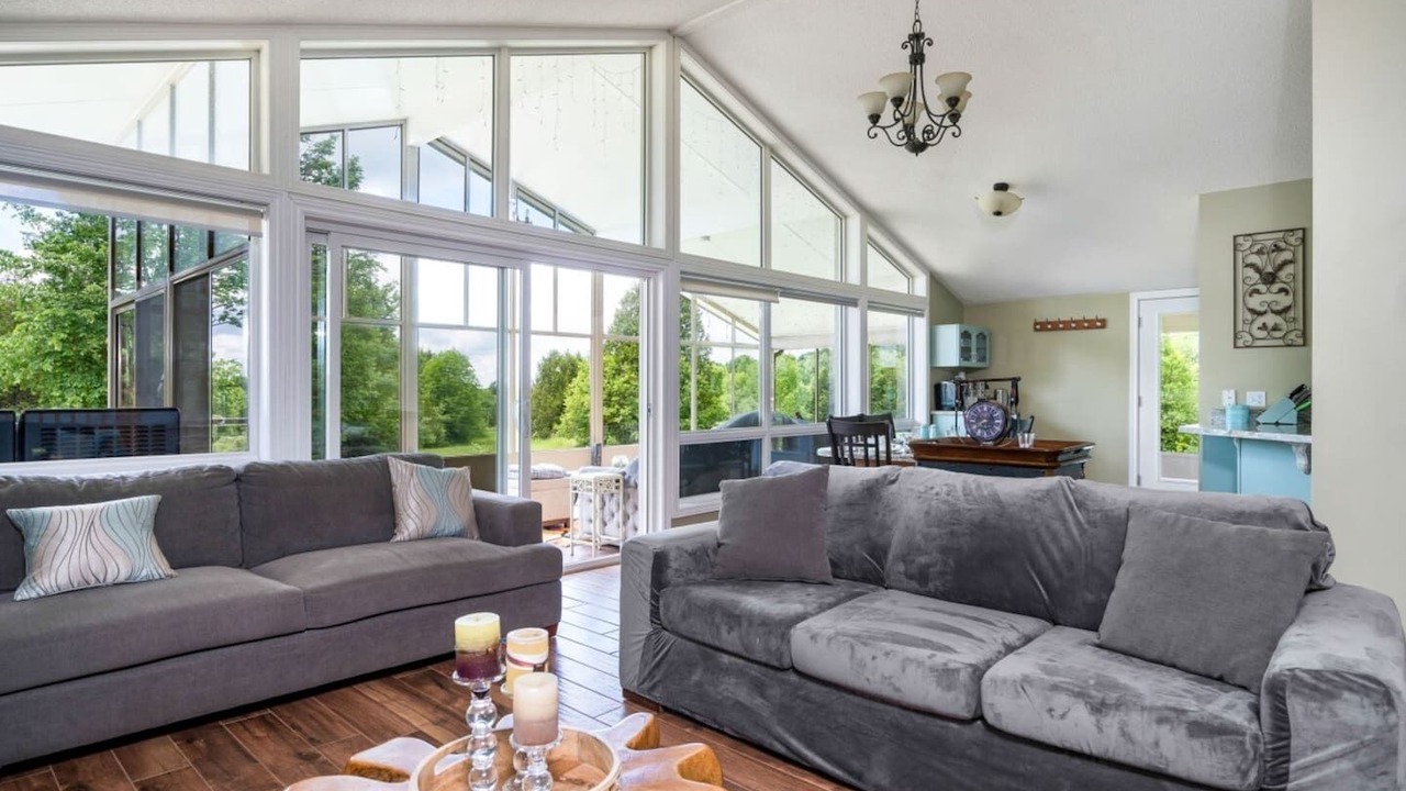 Photo of Livingroom in Markdale