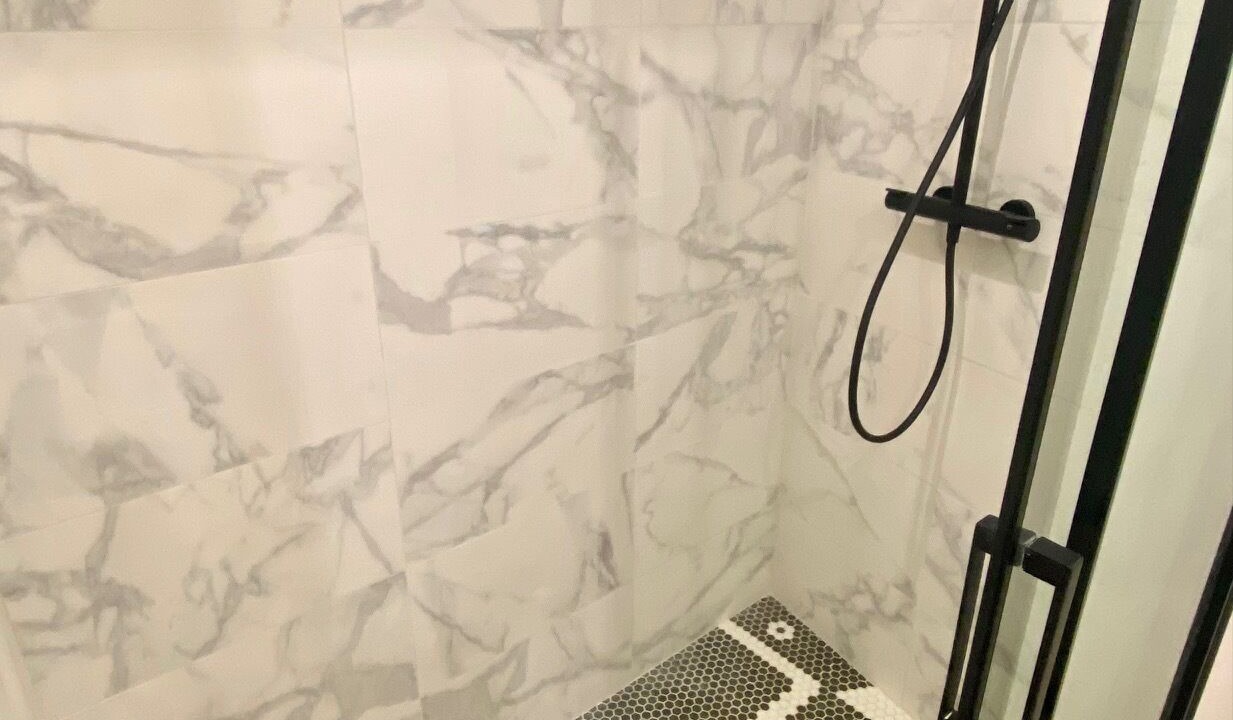 Photo of Bathroom in Englebelmer