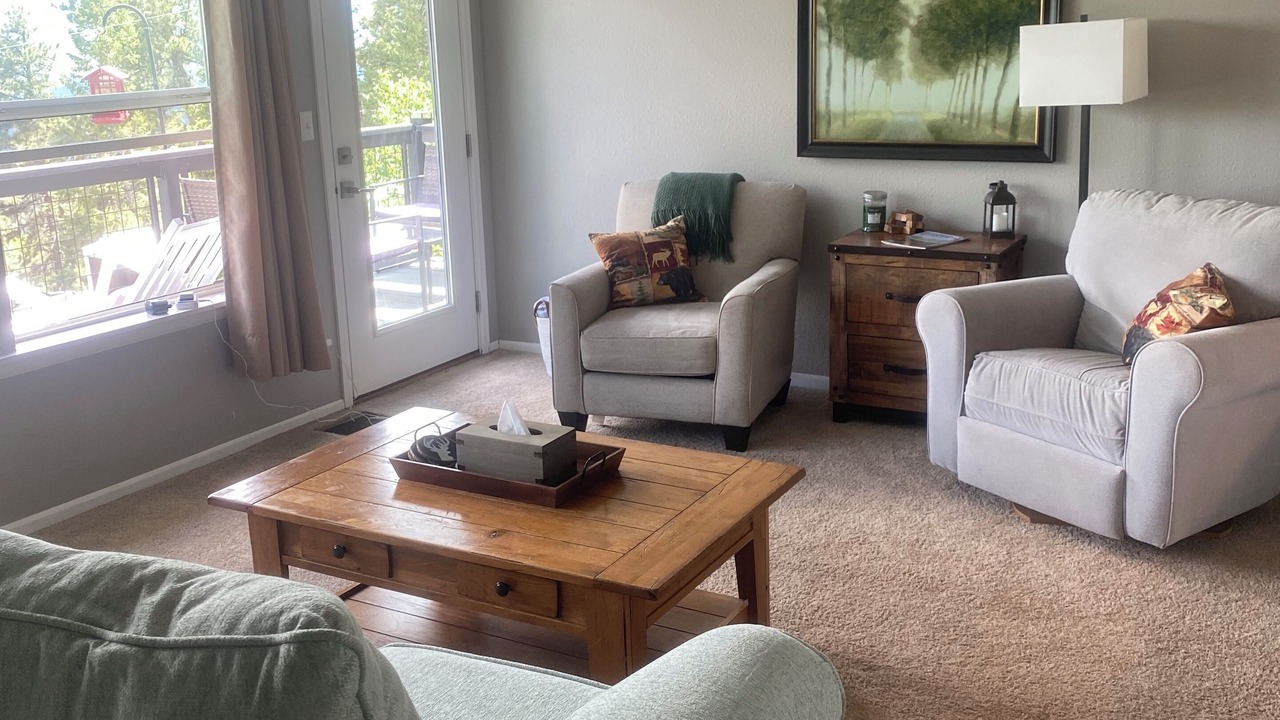 Photo of Livingroom in Kings Valley
