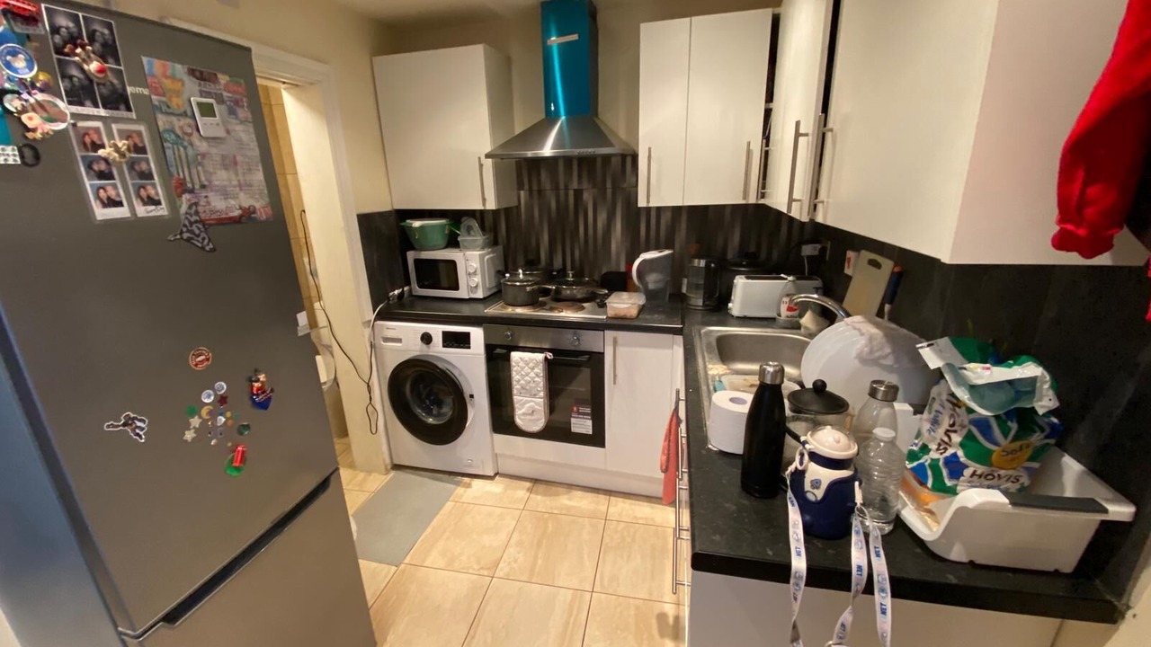 Photo of Kitchen in Burnt Oak