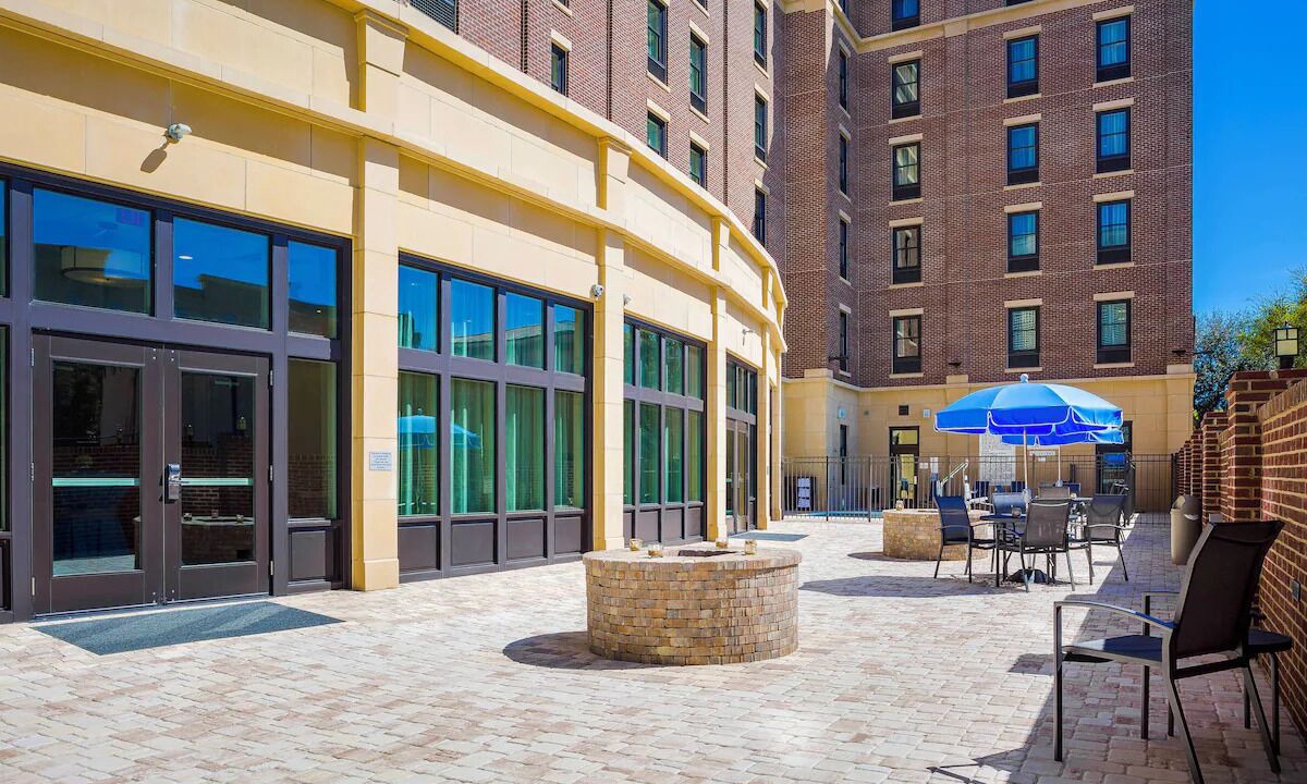 Photo of Patio Balcony in Yamacraw Village