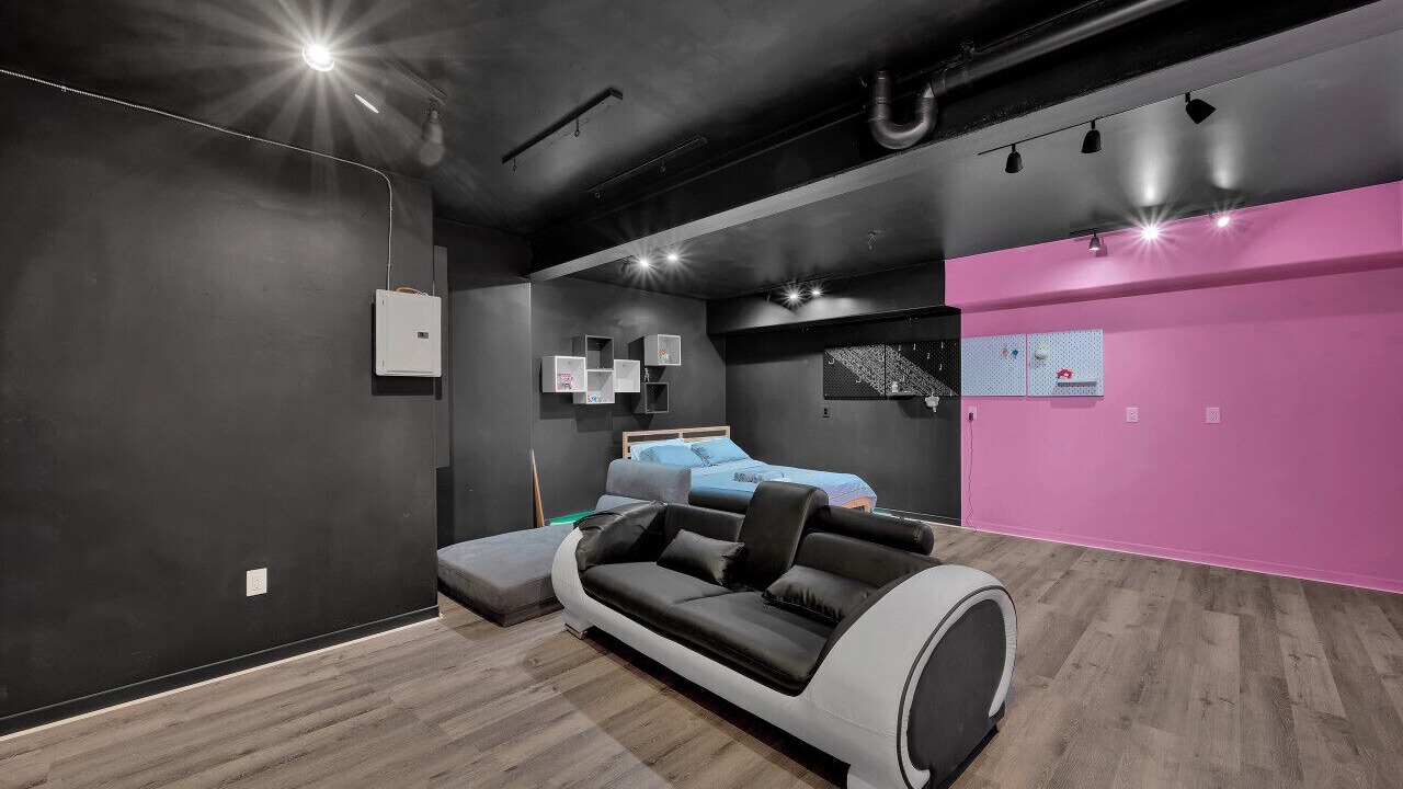 Photo of Livingroom in Bedford