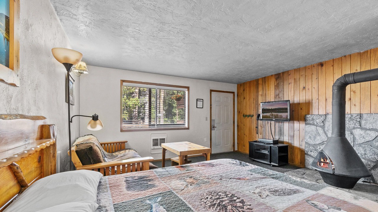 Photo of Others in Crescent