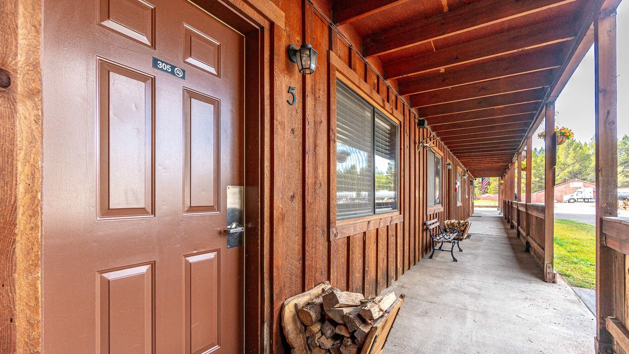 Photo of Outdoor in Crescent