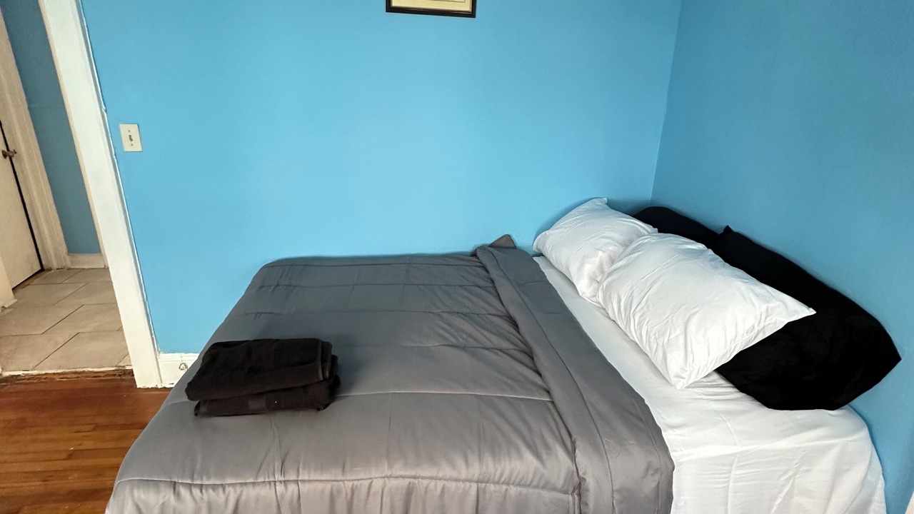 Photo of Bedroom in Irvington