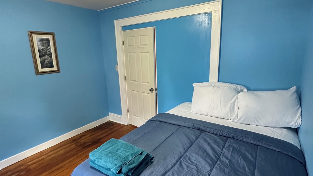 Photo of Bedroom in Irvington