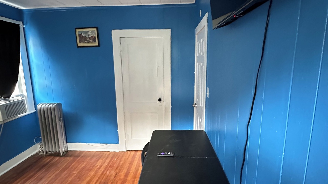 Photo of Bedroom in Irvington