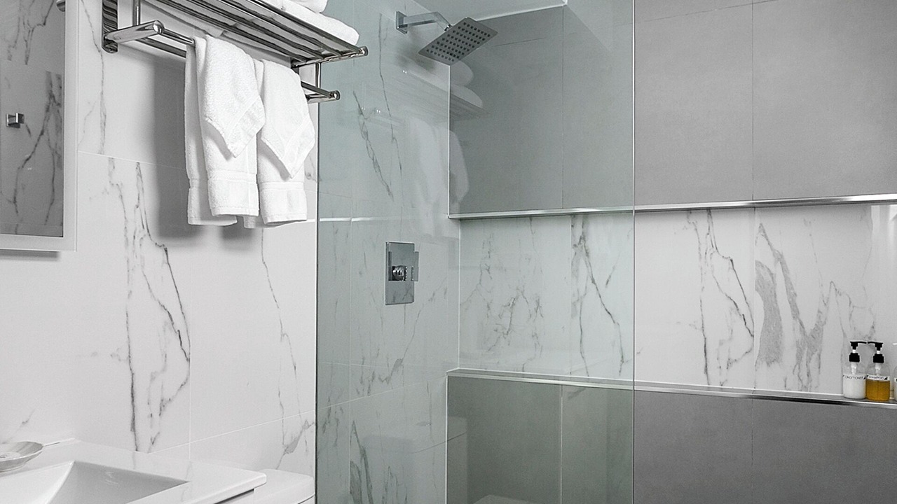Photo of Bathroom in Hollywood
