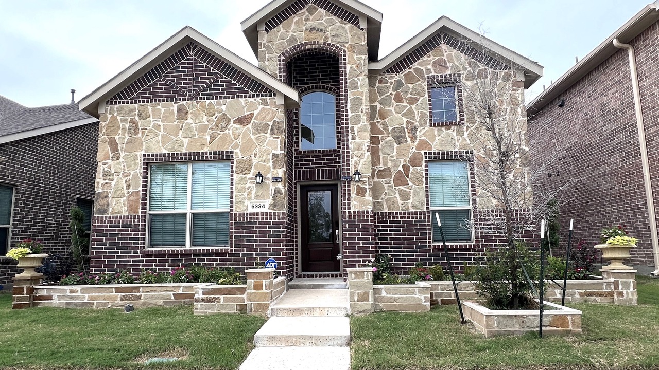 Photo of Outdoor in Garland
