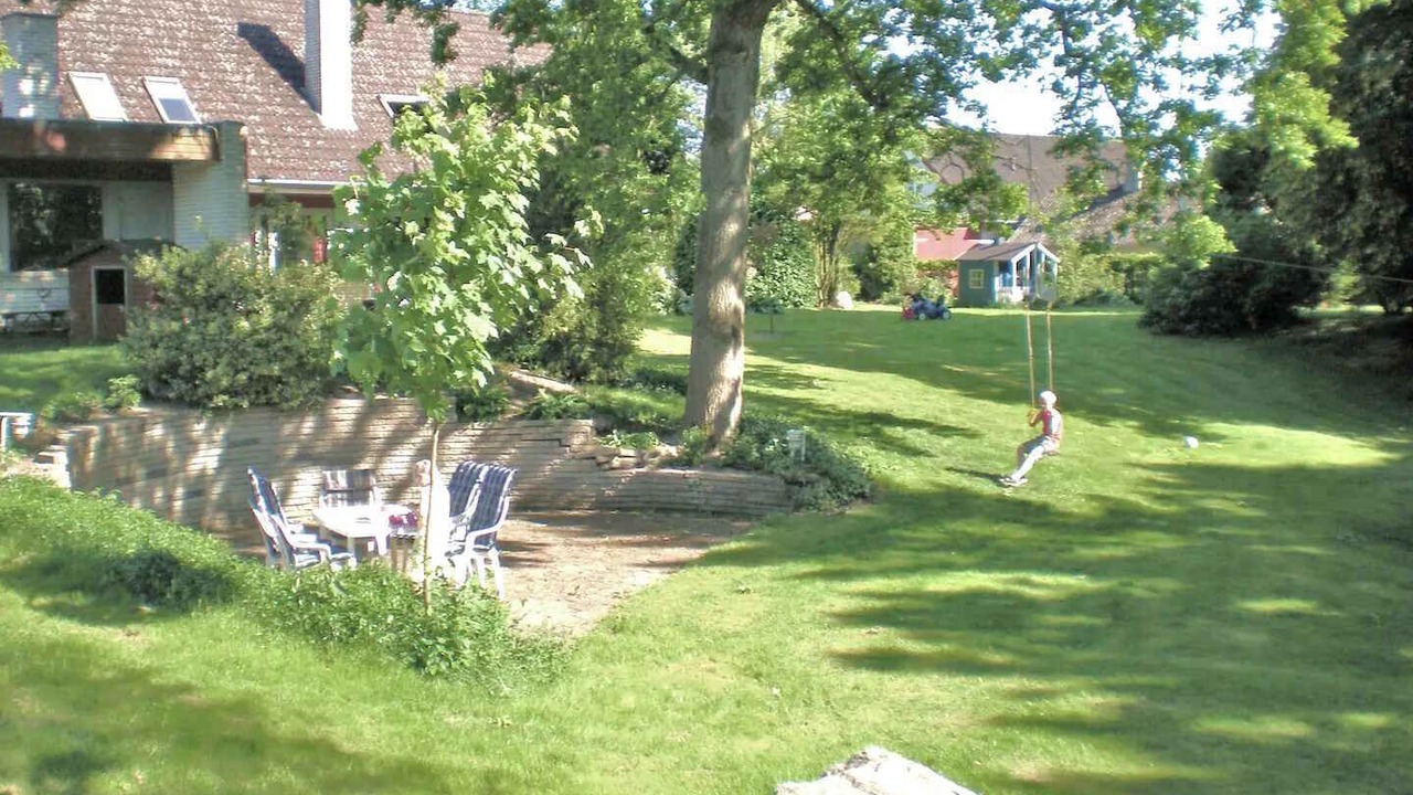 Photo of Outdoor in Give