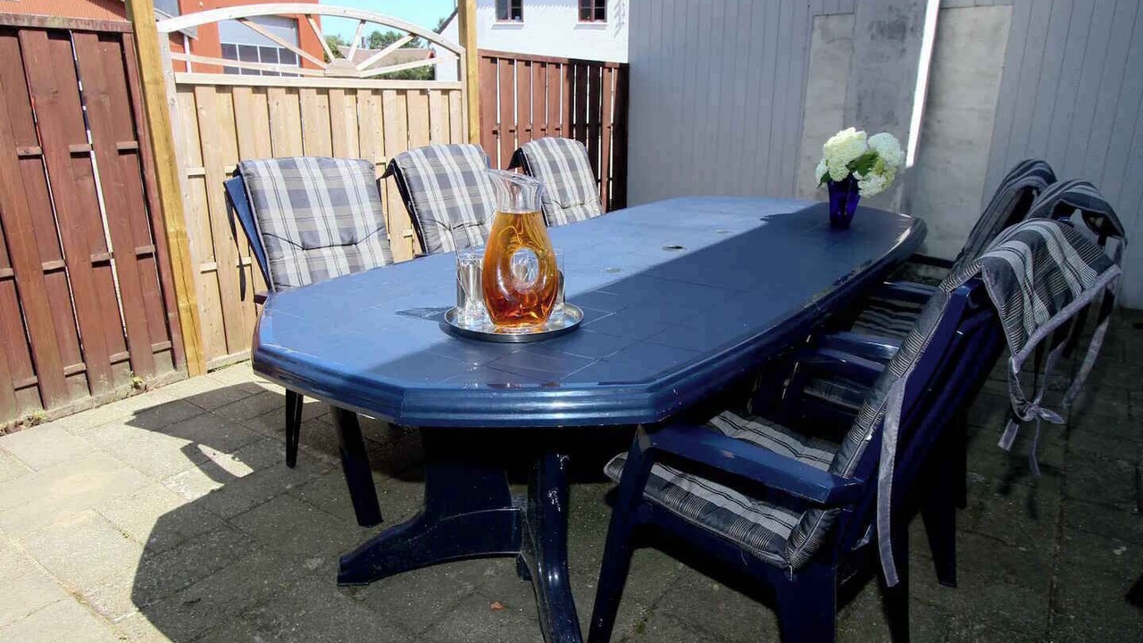 Photo of Outdoor in Give