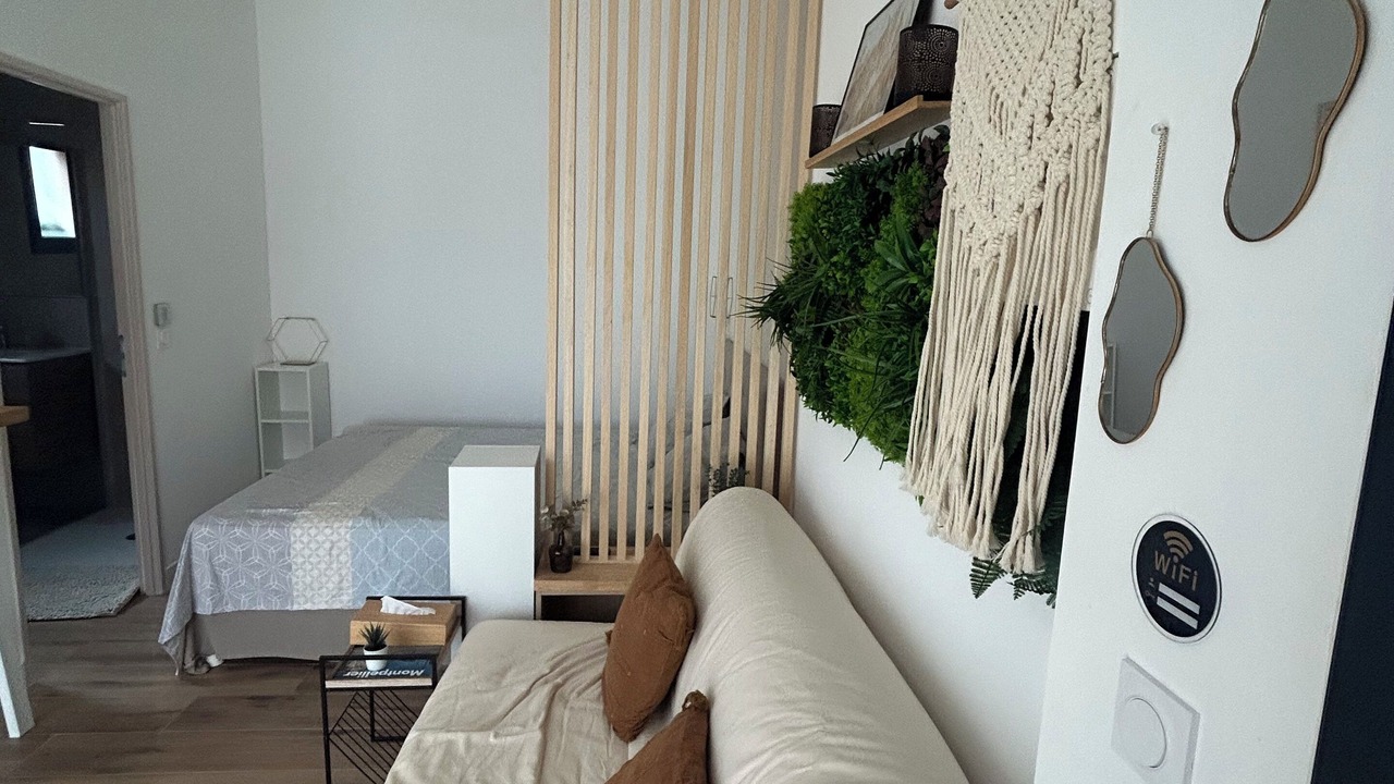 Photo of Others in Saussan