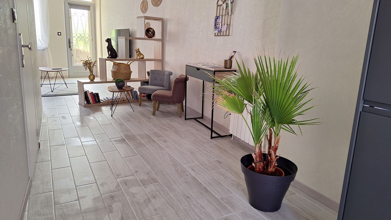 Photo of Others in Nolay